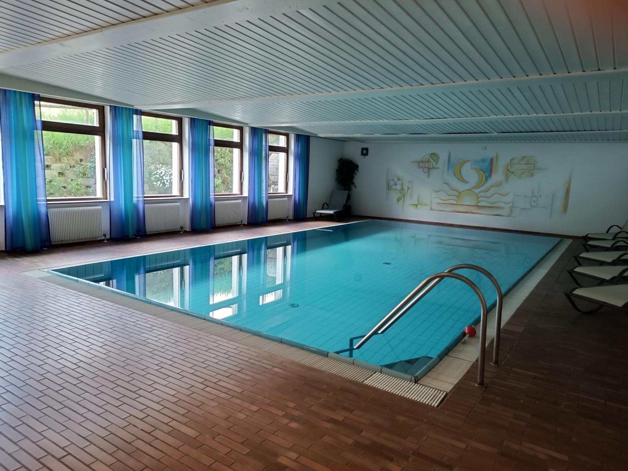 Sporthotel Rasen Rasùn di Sotto エクステリア 写真