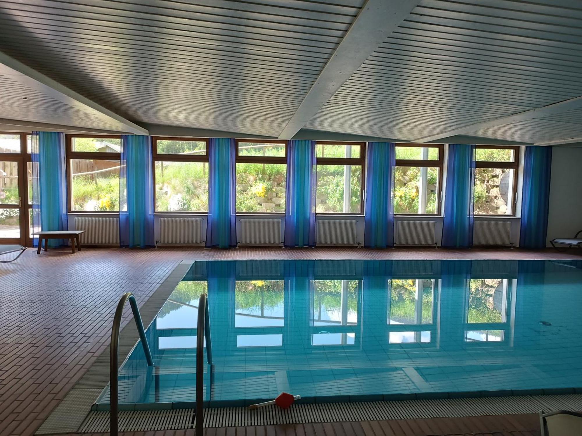Sporthotel Rasen Rasùn di Sotto エクステリア 写真