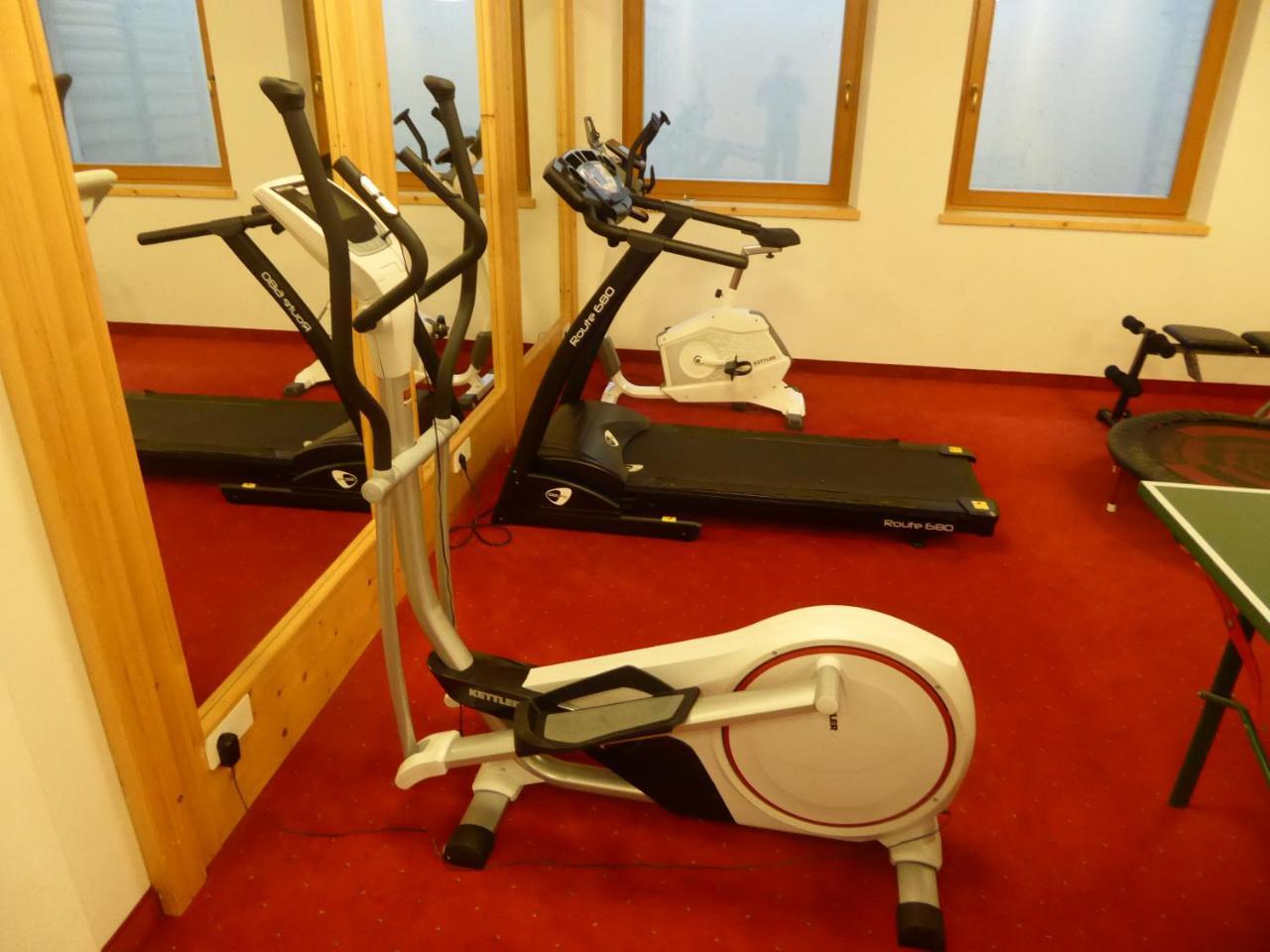 Sporthotel Rasen Rasùn di Sotto エクステリア 写真